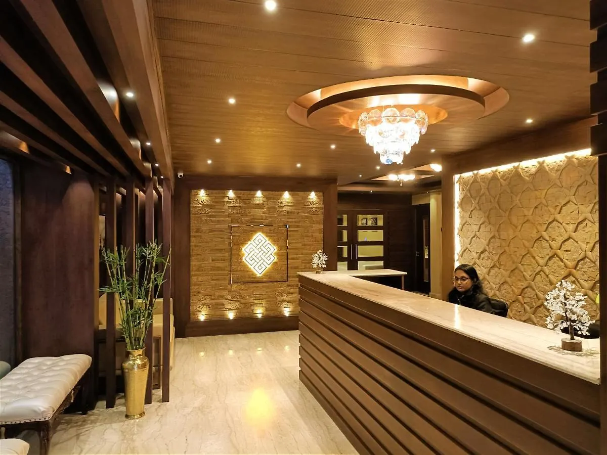 Retrieve Health & Wellness Hotel Kochi Resort