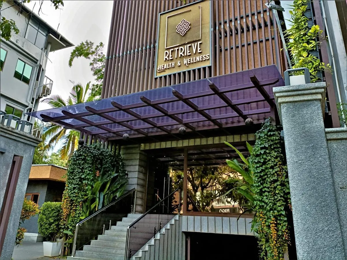 Resort Retrieve Health & Wellness Hotel Kochi