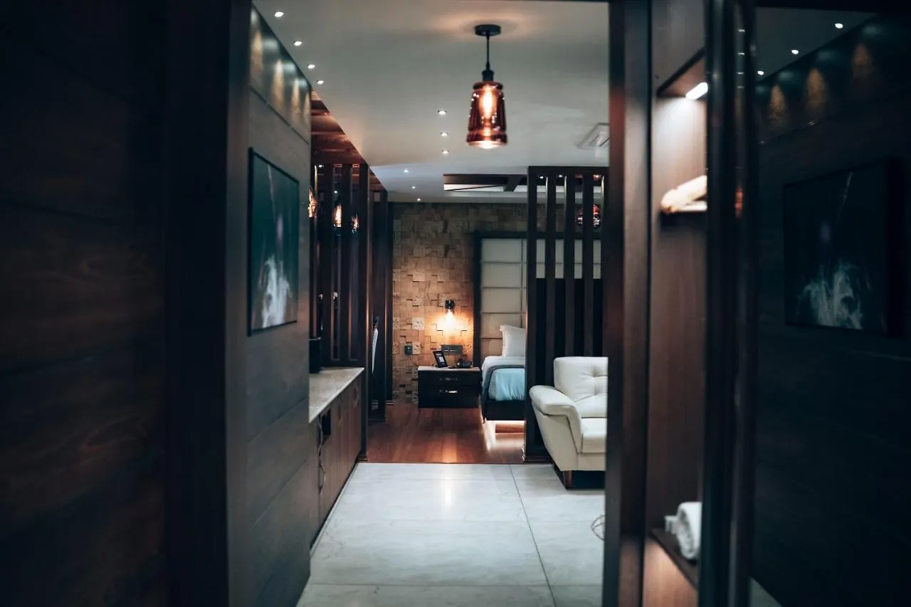 Retrieve Health & Wellness Hotel Kochi