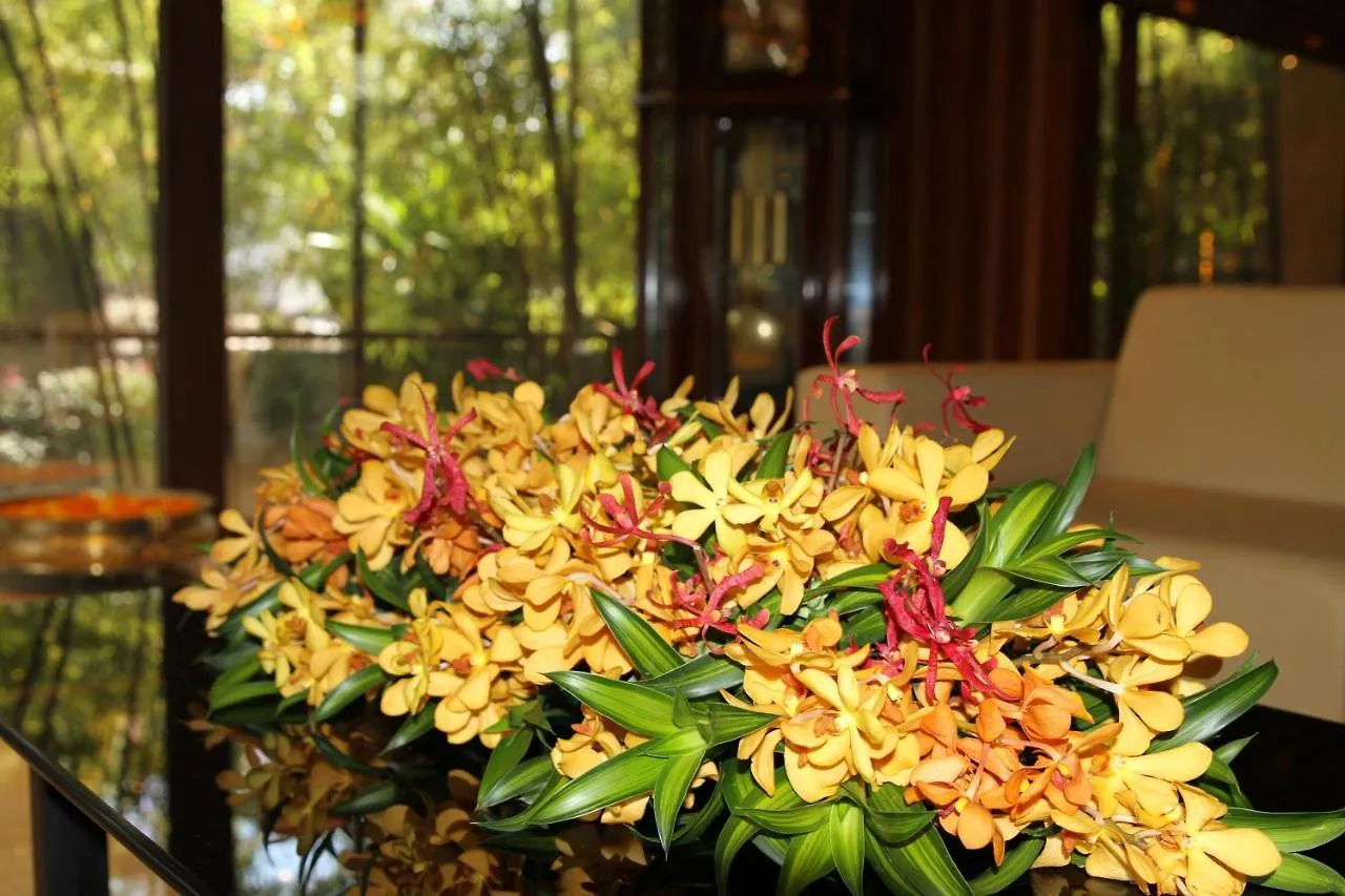 Retrieve Health & Wellness Hotel Kochi Resort