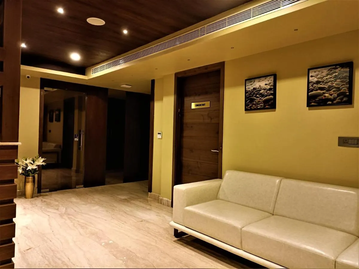 Resort Retrieve Health & Wellness Hotel Kochi